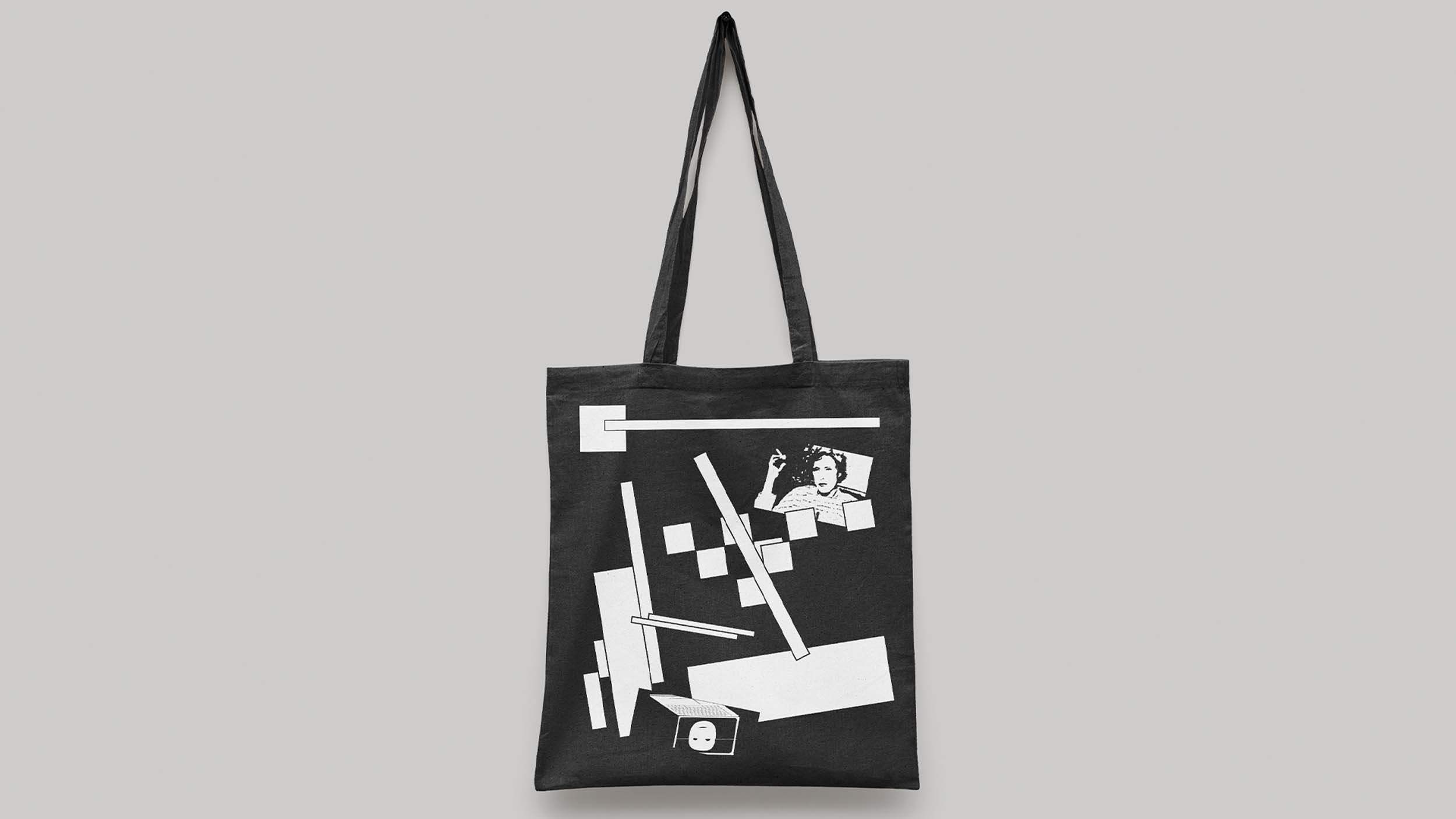tote bag mockup